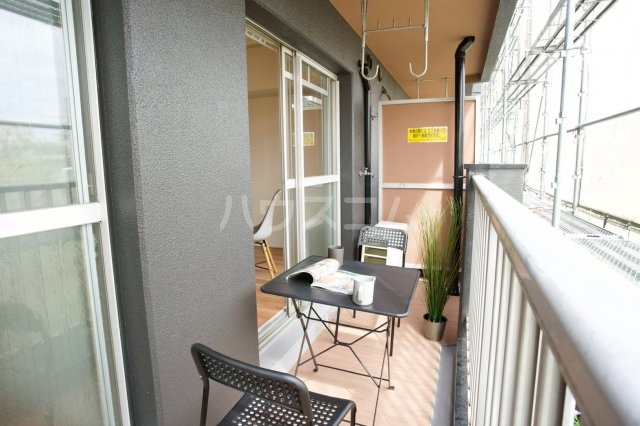 18/30 バルコニー