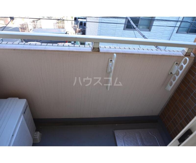 19/30 バルコニー