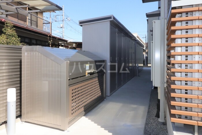 21/21 エントランス