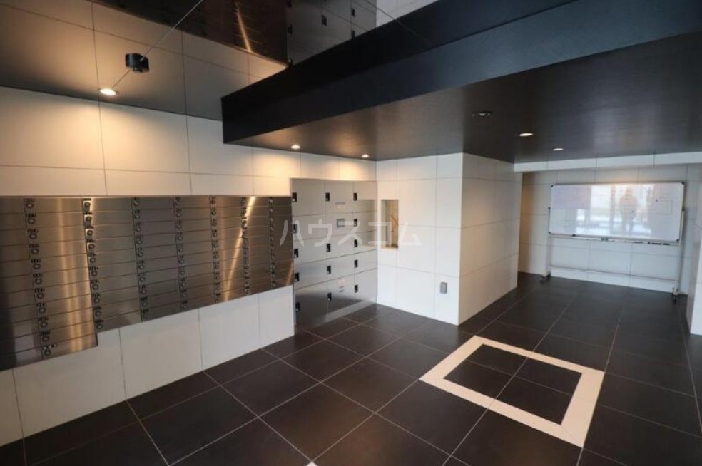 7/10 エントランス