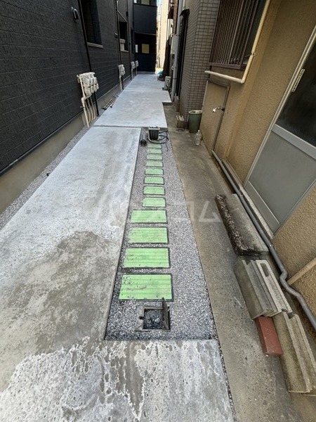 15/18 エントランス