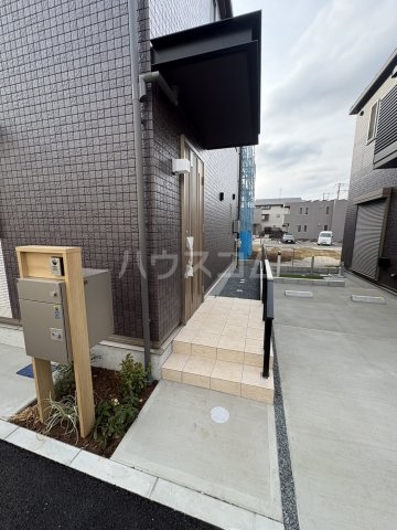 2/4 エントランス