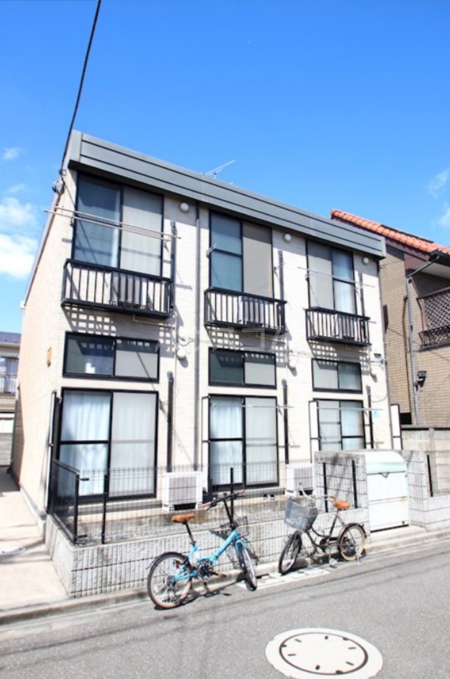 2/2 エントランス