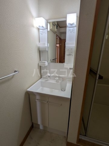 13/27 洗面