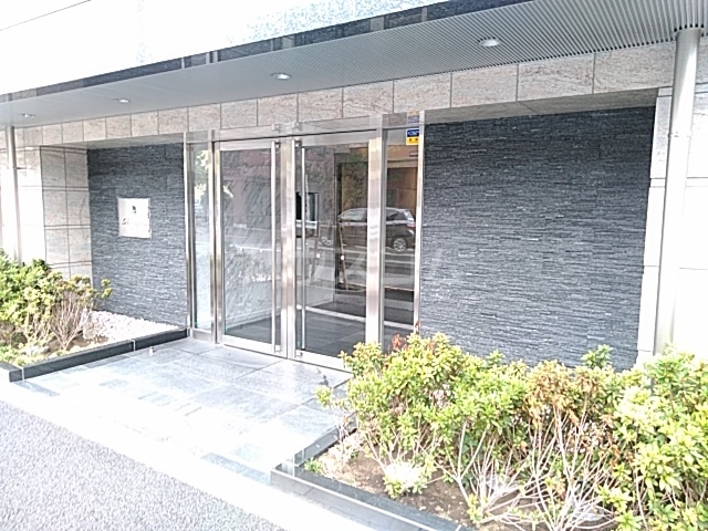 16/24 エントランス