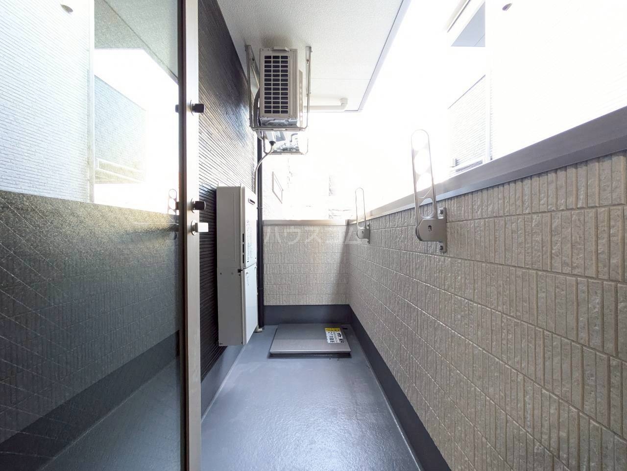 22/30 バルコニー