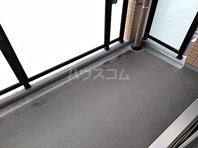 15/26 バルコニー