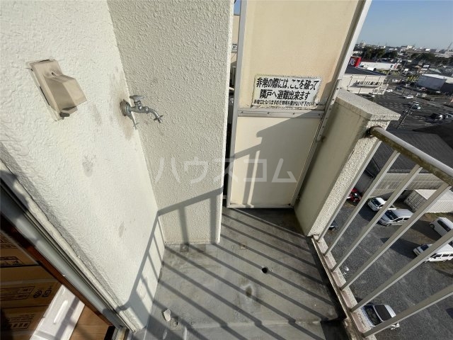 13/17 バルコニー