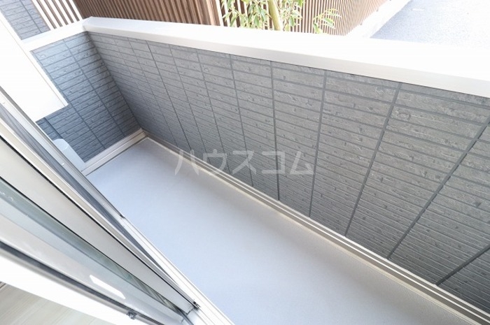13/28 バルコニー