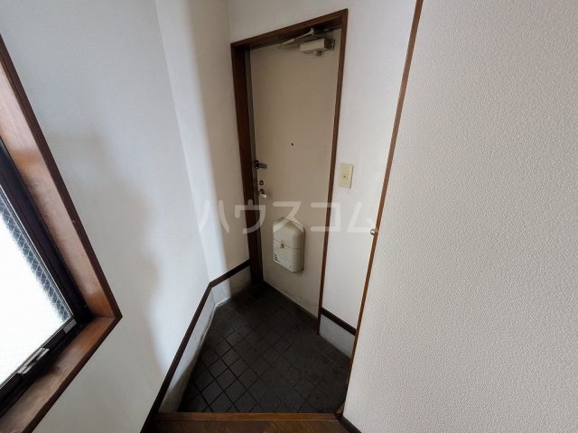 16/29 玄関
