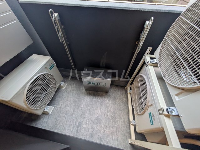 13/30 バルコニー