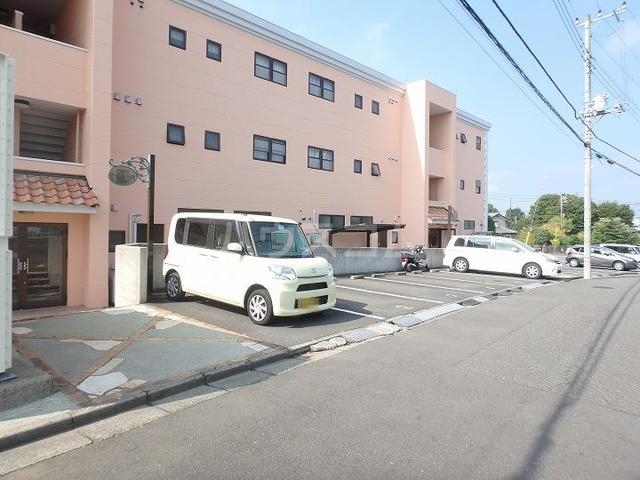 2/10 駐車場