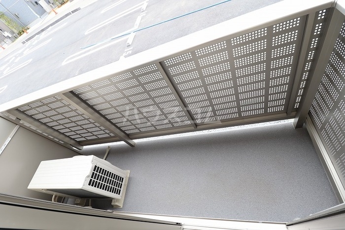 13/20 バルコニー