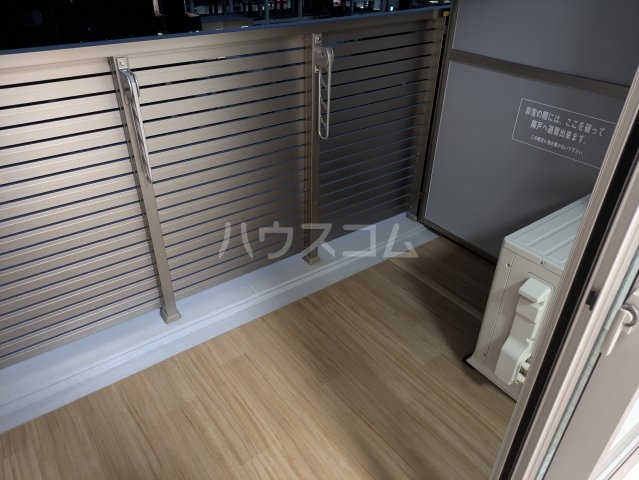 13/27 バルコニー