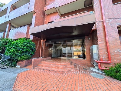 3/6 エントランス