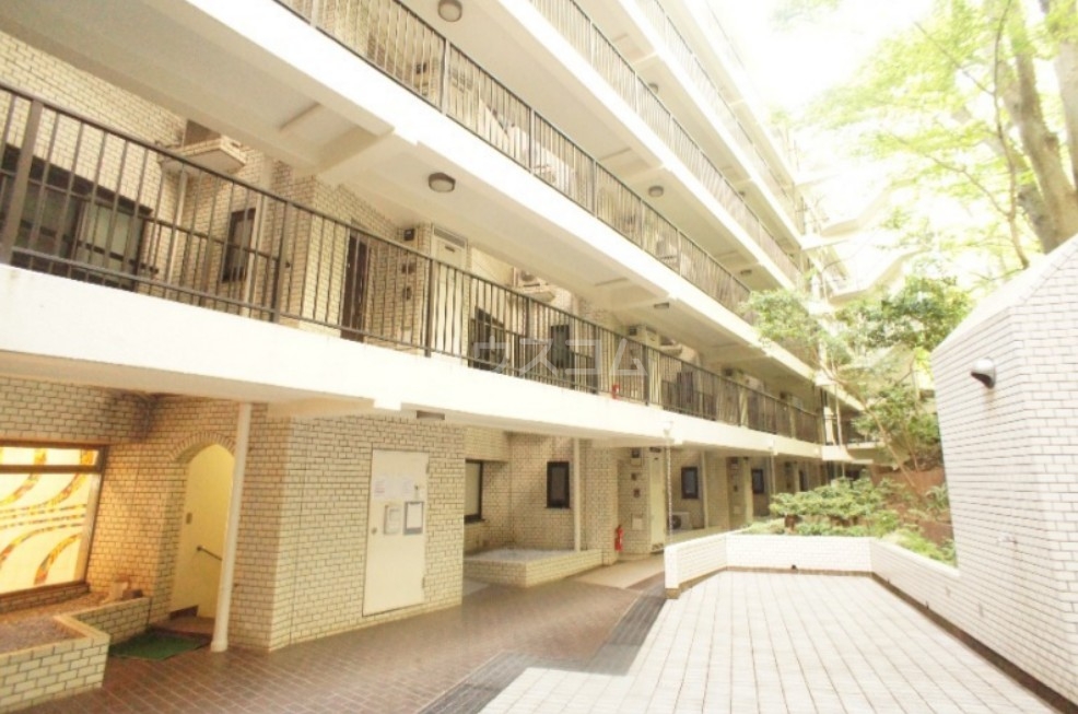 2/7 エントランス