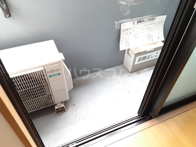 20/30 バルコニー