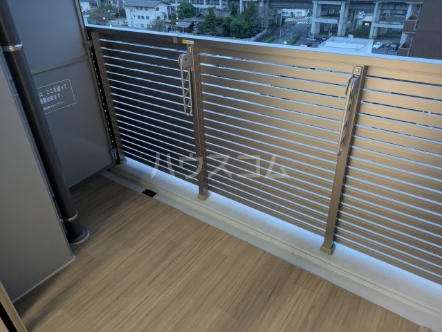 14/28 バルコニー