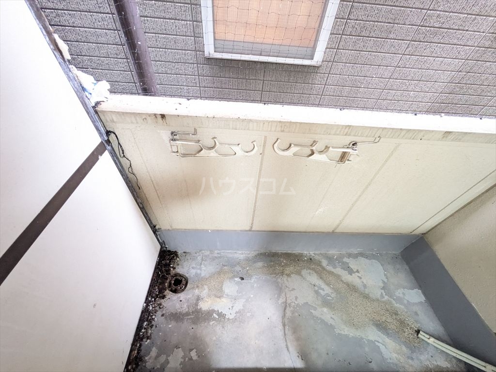 17/30 バルコニー