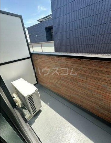 14/28 バルコニー