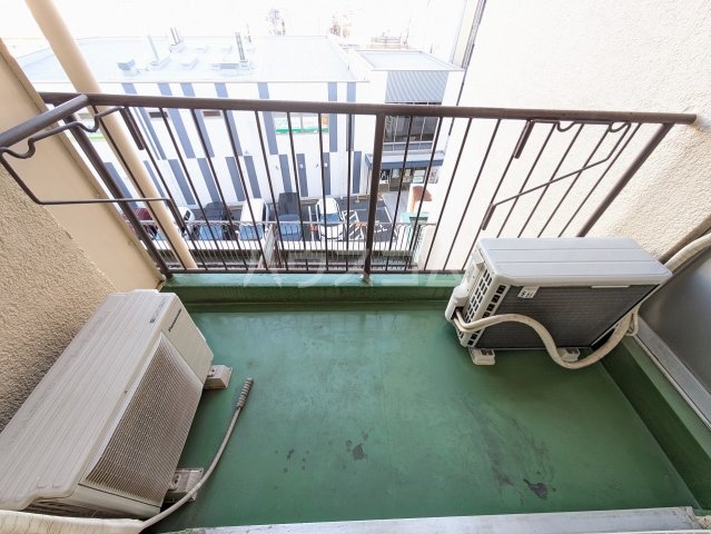 22/30 バルコニー