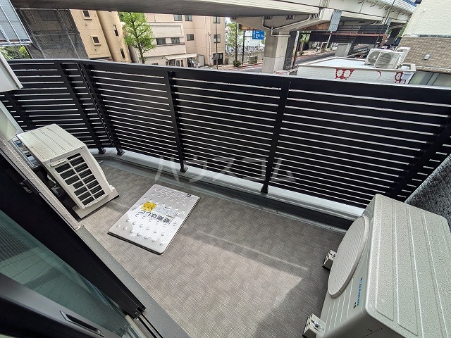 19/30 バルコニー