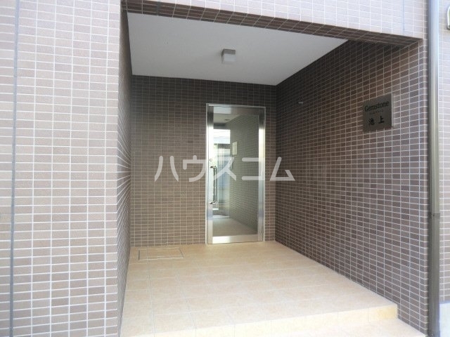 20/24 エントランス