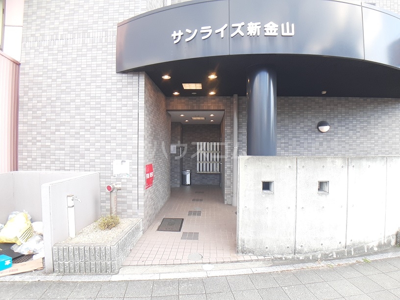 17/24 エントランス