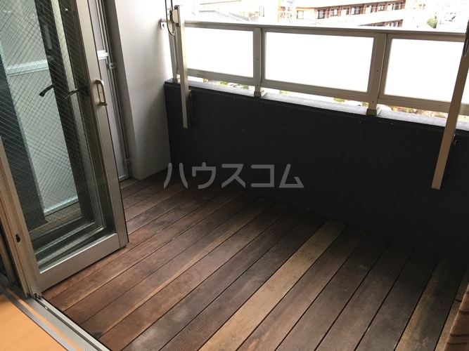 8/11 バルコニー