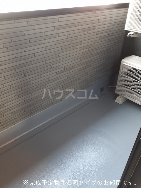 13/20 バルコニー