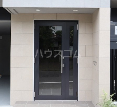 6/11 エントランス