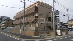 16/26 エントランス