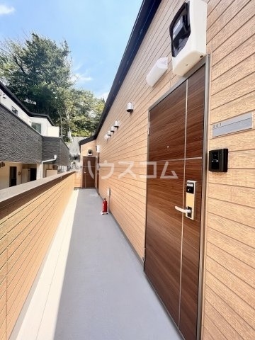 21/30 バルコニー