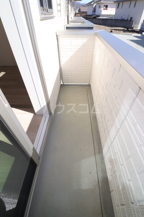 18/25 バルコニー