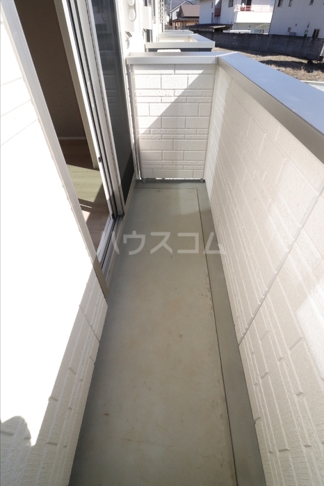 16/23 バルコニー