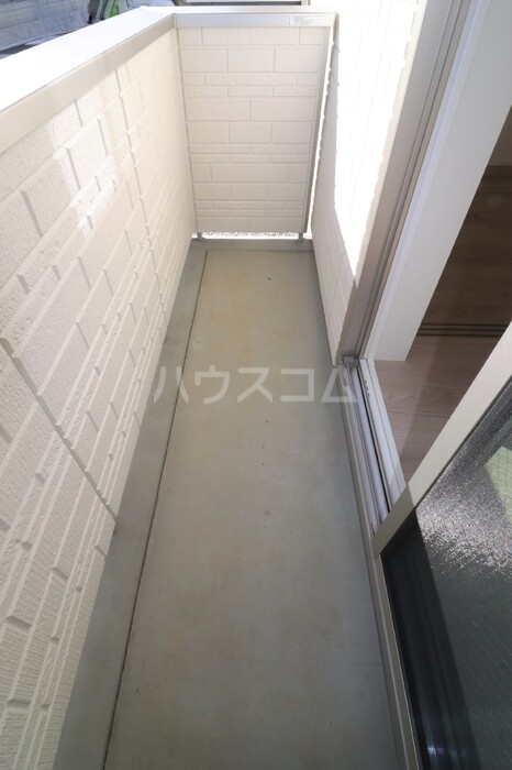 16/23 バルコニー