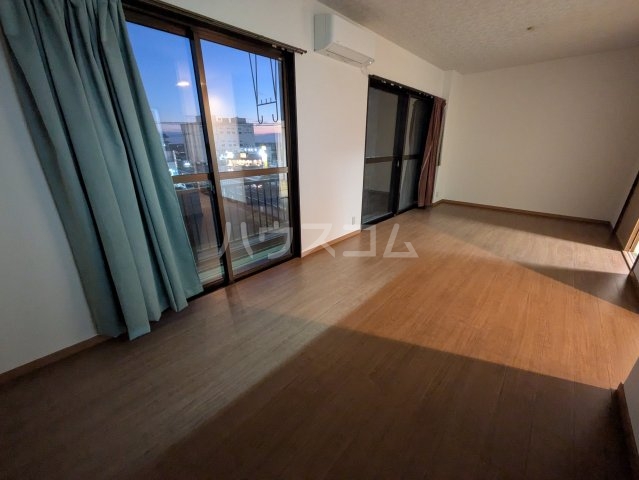 3/29 リビング/ダイニング