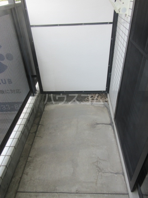 13/21 バルコニー