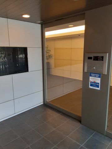 29/30 エントランス