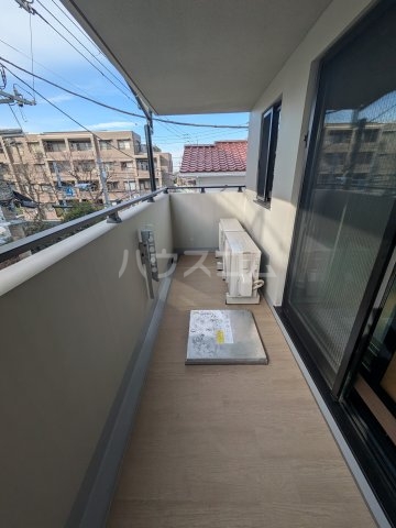 23/30 バルコニー