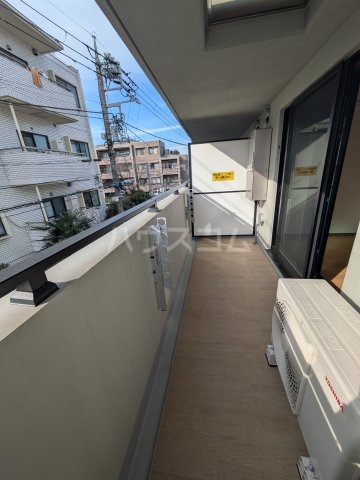 21/30 バルコニー