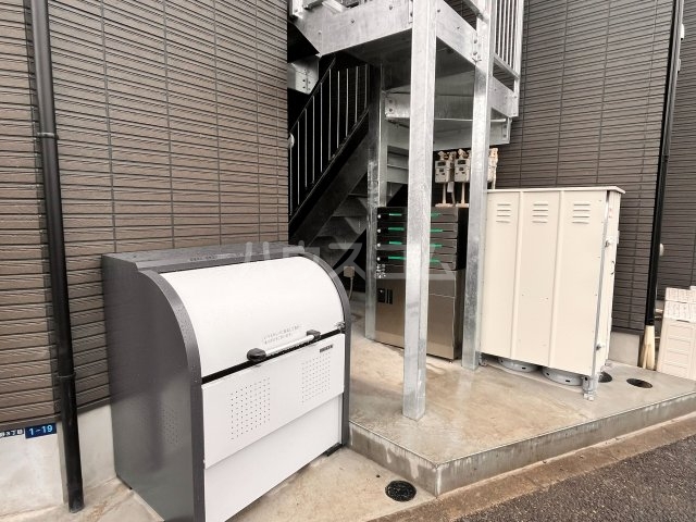 16/24 エントランス