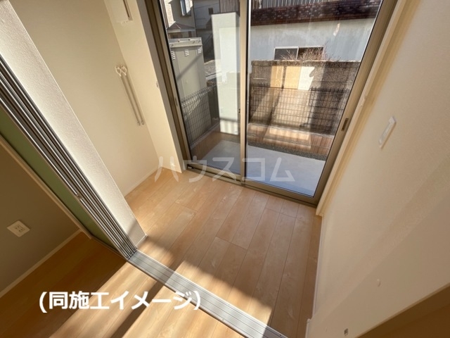 20/26 バルコニー