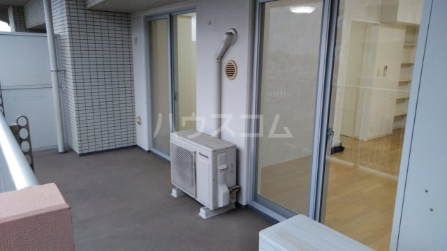 21/29 バルコニー