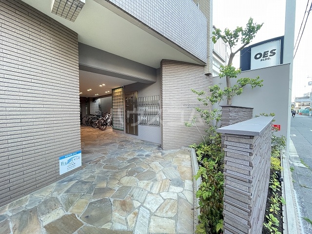 19/28 エントランス