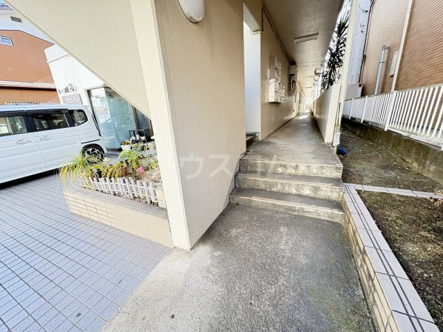 29/30 エントランス