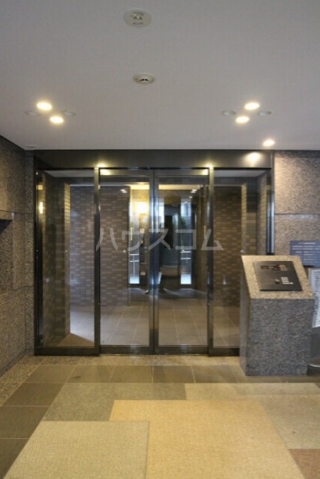 29/30 エントランス