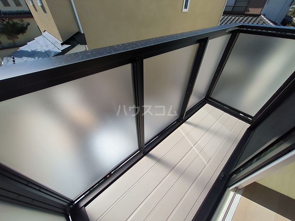 14/28 バルコニー