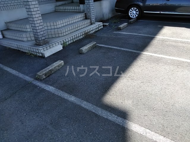 2/10 駐車場