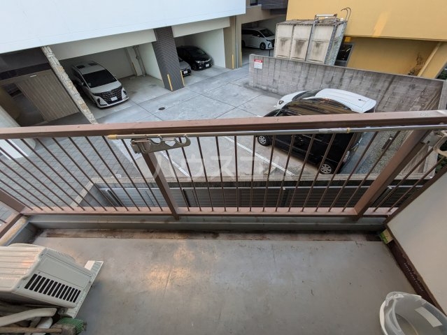 20/30 バルコニー